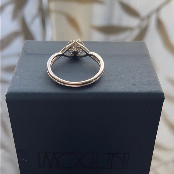 Diamond ring - Picture 3 of 3